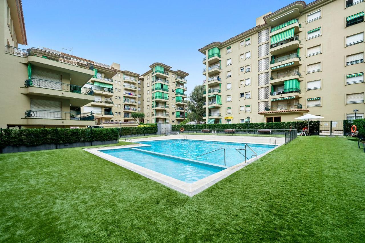 Hauzify I Apartament Estrella Platja d'Aro Bagian luar foto
